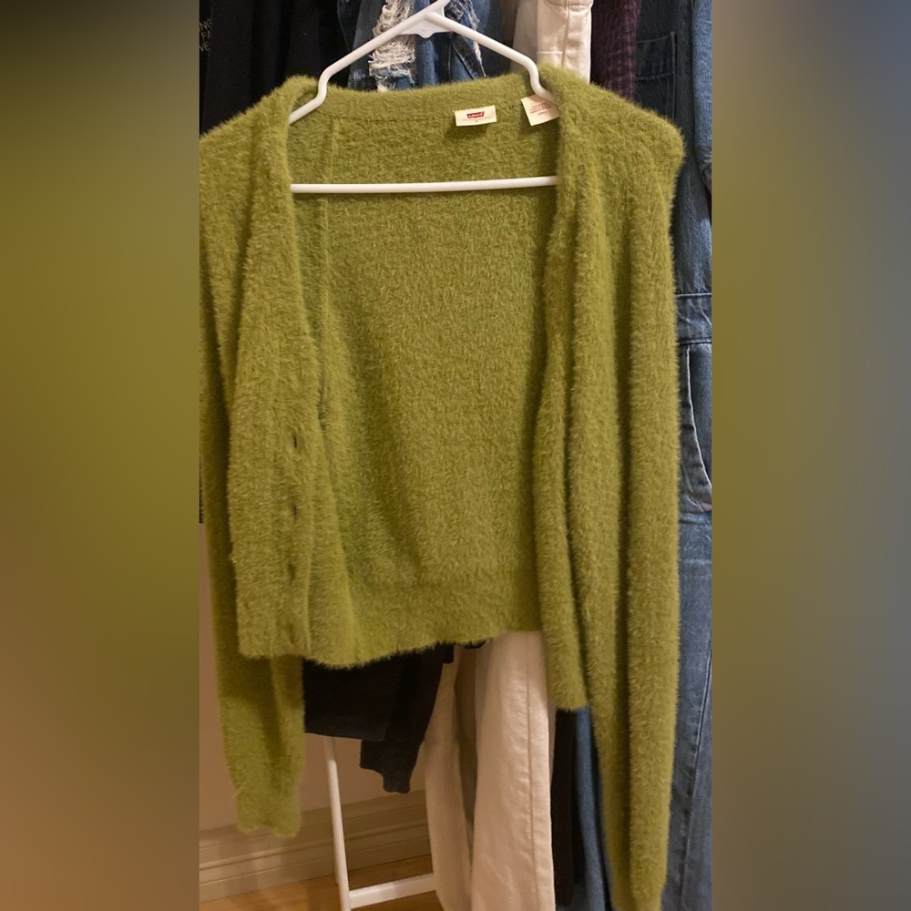fleece-like material comfy to wear whatever the weather